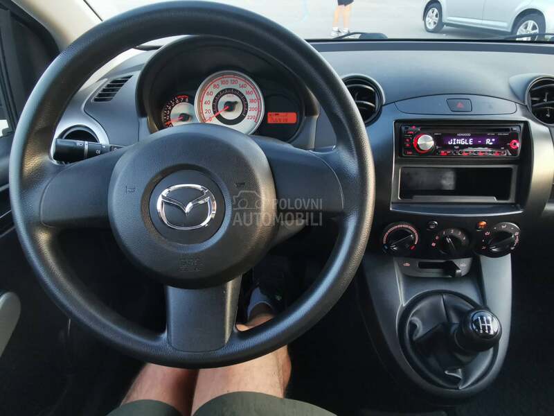 Mazda 2 1.3b./NEMICA/NOVA