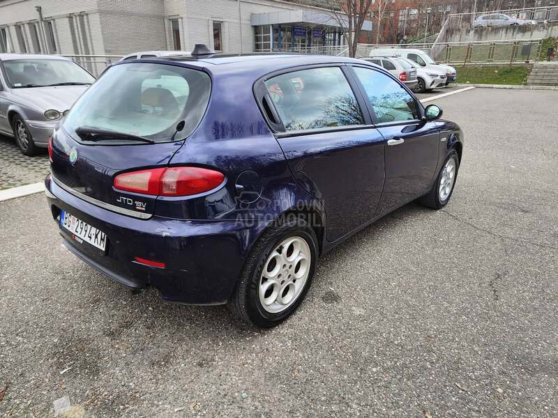 Alfa Romeo 147 