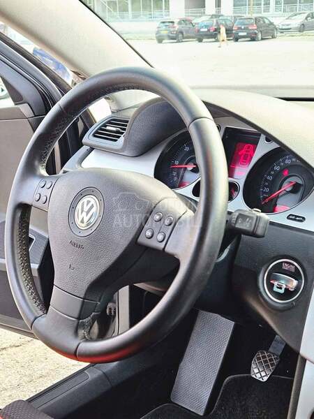 Volkswagen Passat B6 2.0 TDI...