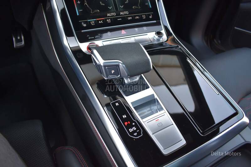 Audi RS Q8 Performance