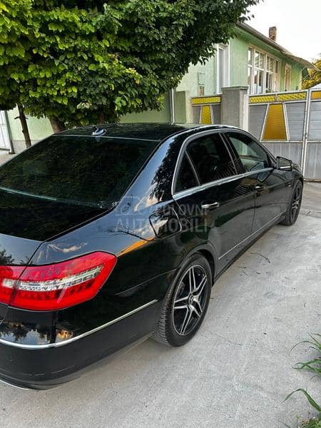 Mercedes Benz E 350 4 MATIC