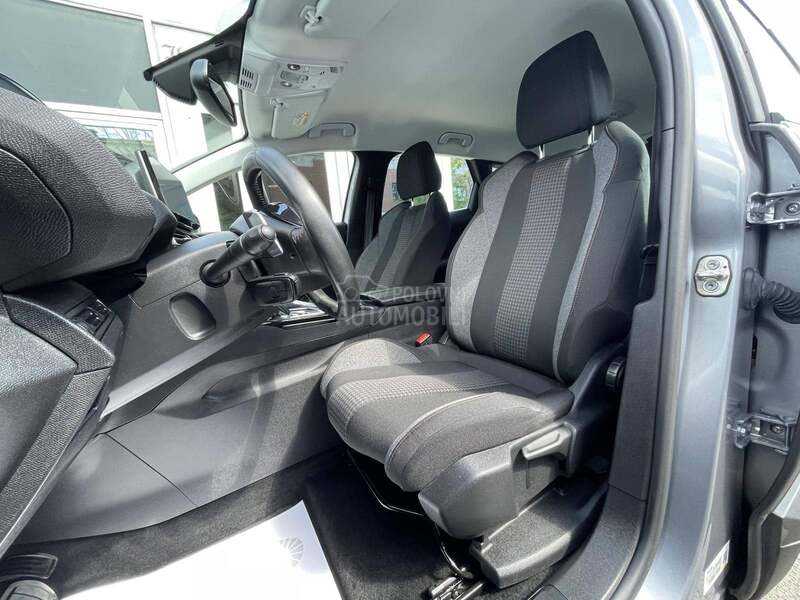 Peugeot 3008 1.2 B Autom