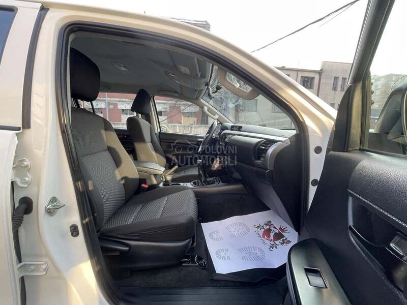 Toyota Hilux 2.4 D4D