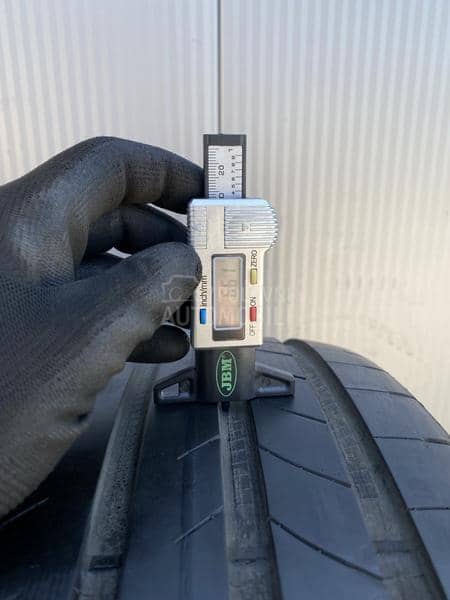 Goodyear 245/40 R19 Letnja