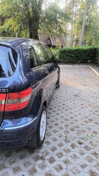Mercedes Benz B 200 cdi