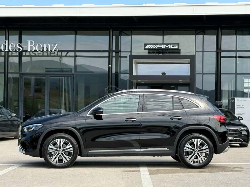 Mercedes Benz GLA 180 