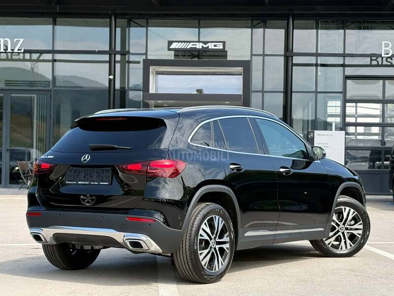 Mercedes Benz GLA 180 