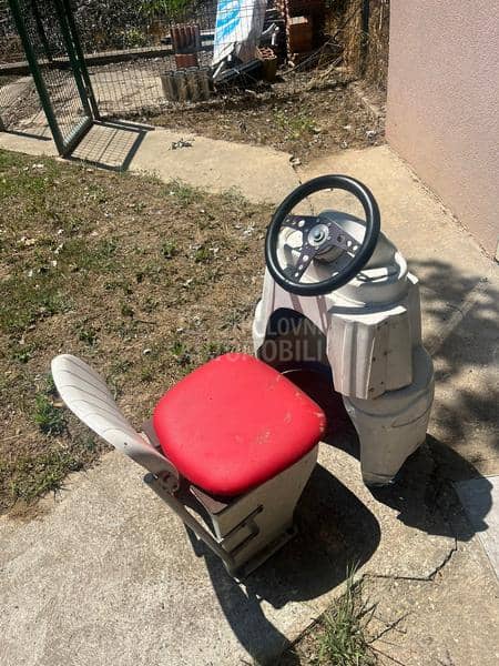 volan i stolica za camac