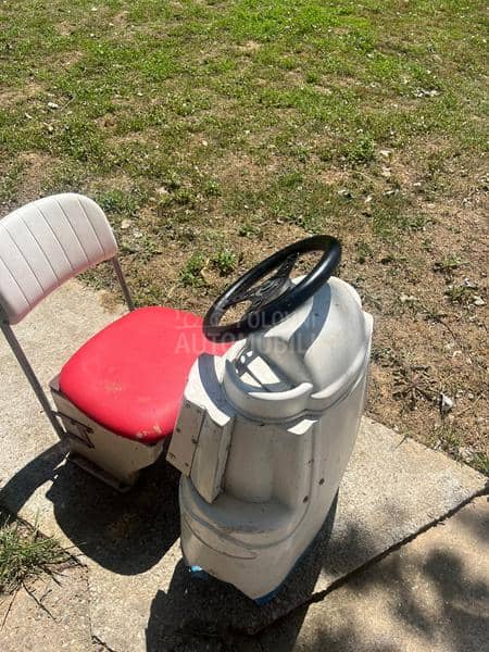 volan i stolica za camac