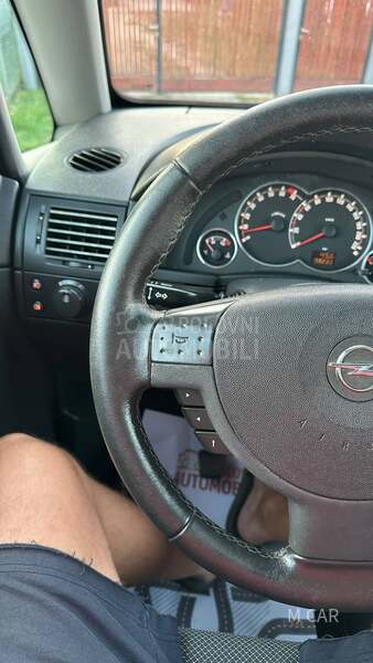 Opel Meriva restajling