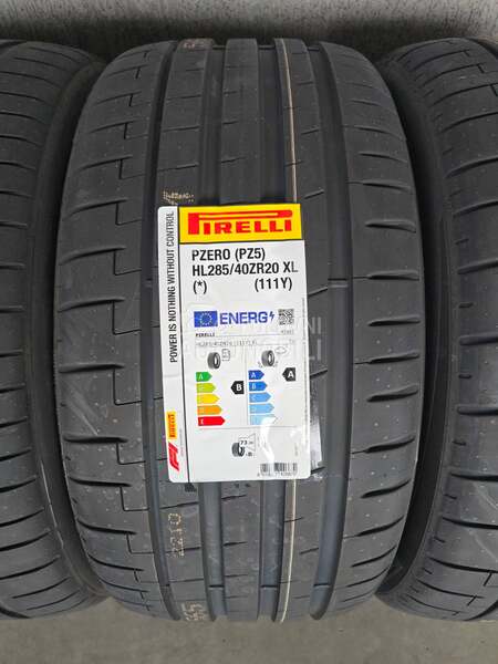Pirelli 295/35 R21 Letnja