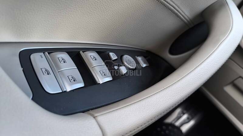 BMW X3 jediniNaOgl