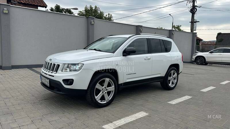 Jeep Compass S P O R T 4x4
