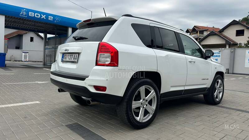 Jeep Compass S P O R T 4x4