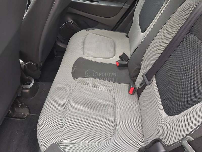 Renault Captur 1.5 DCI   V SERVIS