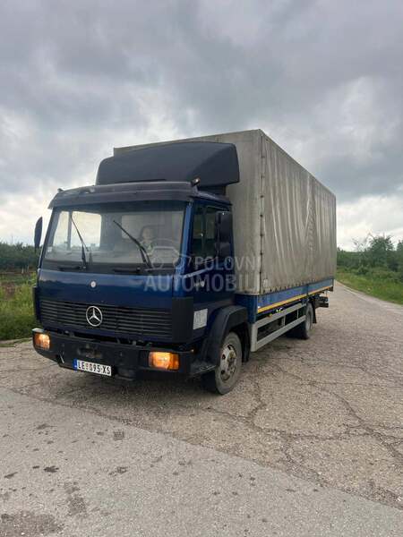 Mercedes Benz 809