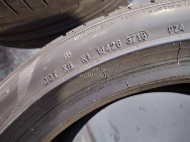 Pirelli 245/45 R18 Letnja