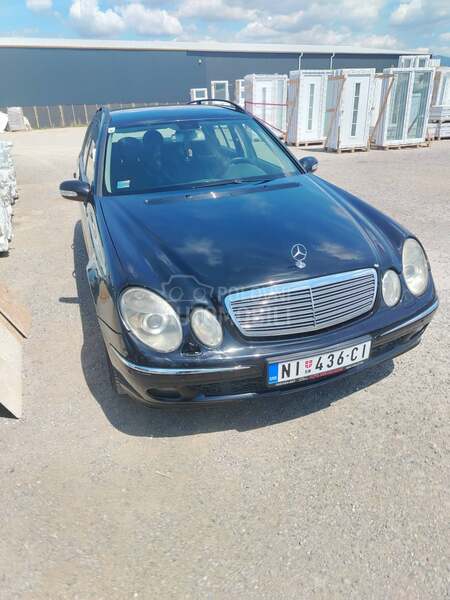 Mercedes Benz E 320 