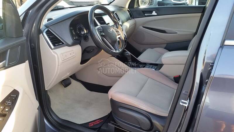 Hyundai Tucson 2.0 CRDI/4WD/AUT/T0P
