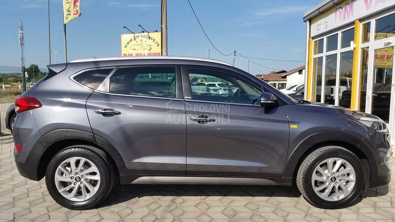 Hyundai Tucson 2.0 CRDI/4WD/AUT/T0P