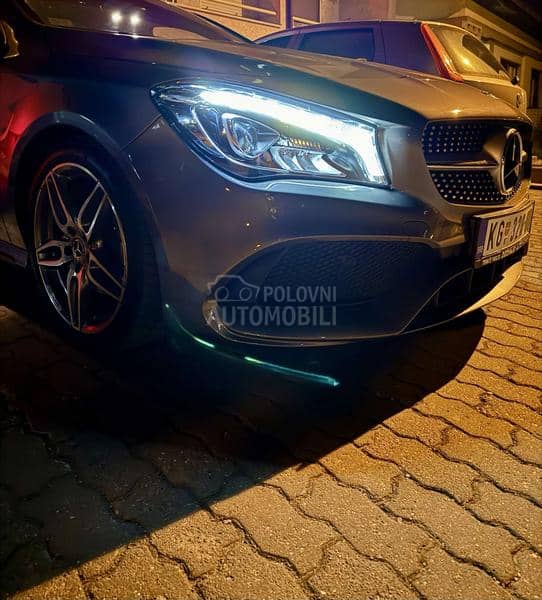 Mercedes Benz CLA 200 AMG
