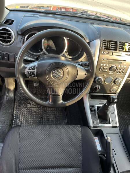 Suzuki Grand Vitara 