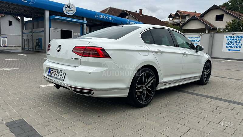 Volkswagen Passat B8 R LINE  n o v