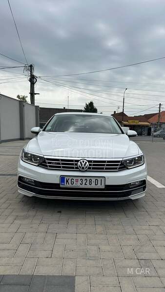Volkswagen Passat B8 R LINE  n o v