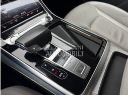 Audi Q8 45TDI S-line slika 33