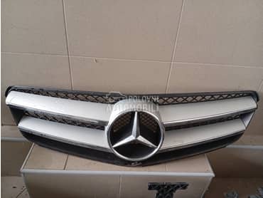 Maska za Mercedes Benz C 200 od 2012. do 2014. god.