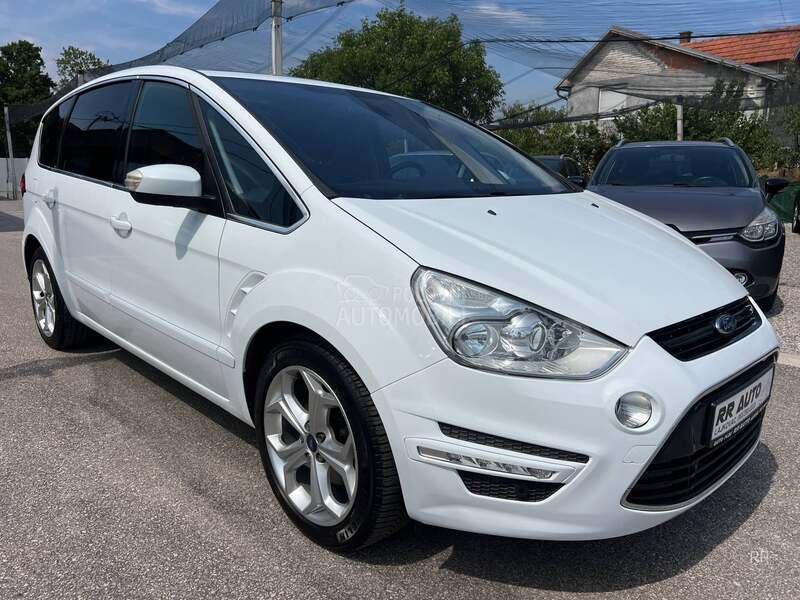 Ford S-Max 2.0TDCi TITANIUM