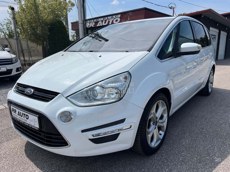 Ford S-Max 2.0TDCi TITANIUM
