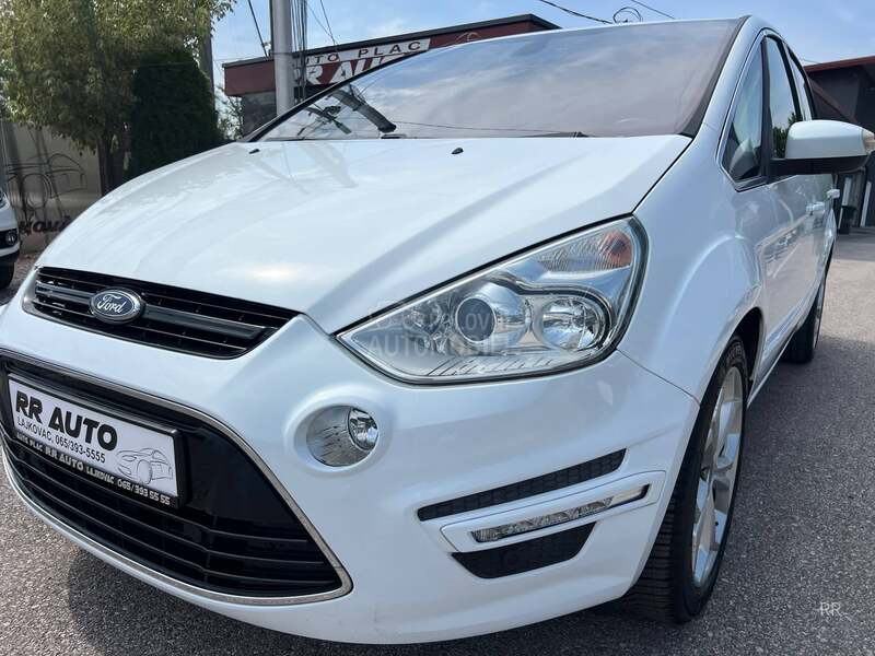 Ford S-Max 2.0TDCi TITANIUM