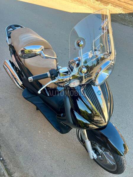 Piaggio Beverly Cruiser vidi opis