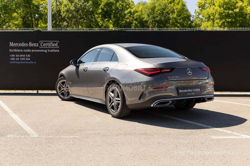 Mercedes Benz CLA 180 