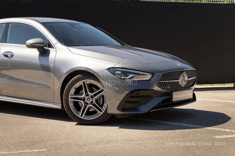 Mercedes Benz CLA 180 