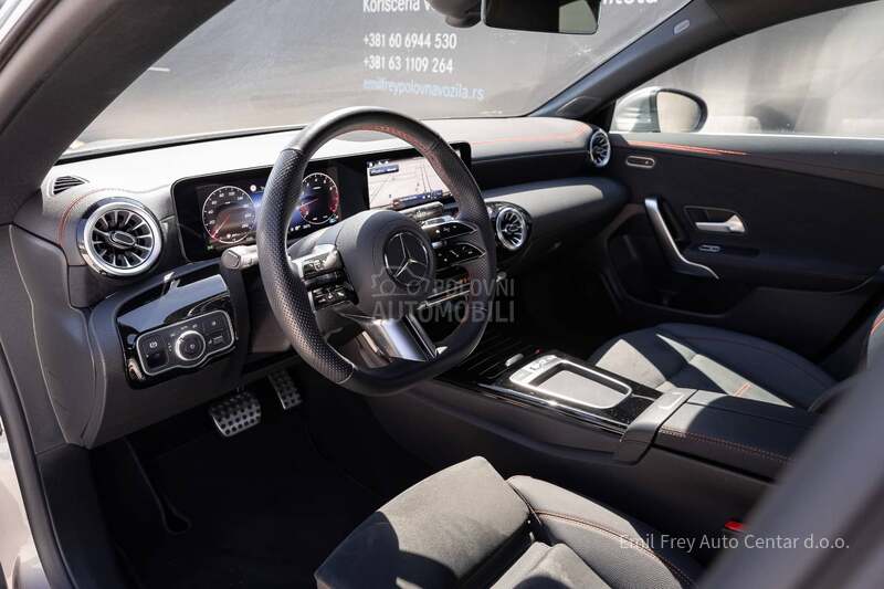 Mercedes Benz CLA 180 