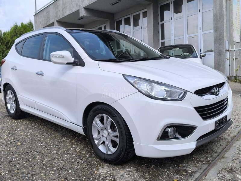 Hyundai ix35 2.0crdi 4x4 prem. CH