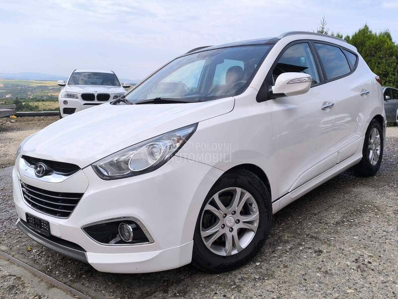 Hyundai ix35 2.0crdi 4x4 prem. CH