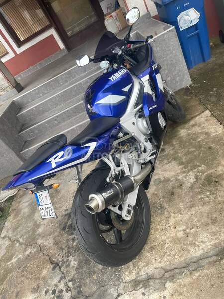 Yamaha r6