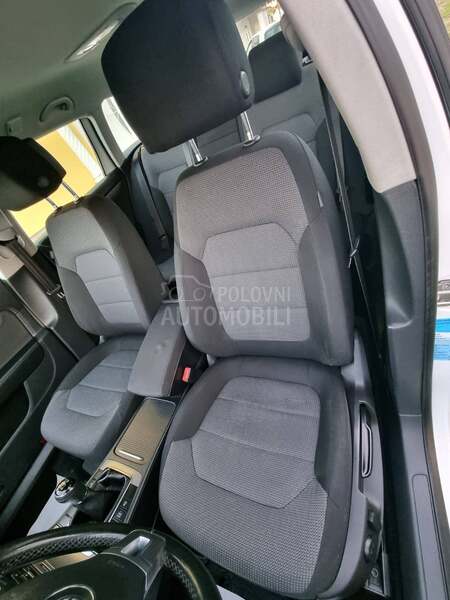 Volkswagen Passat B7 1.6 TDI