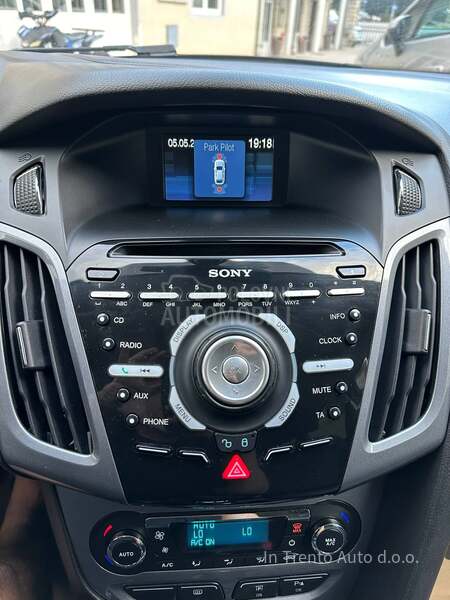 Ford Focus TITANIUM