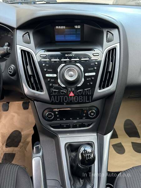 Ford Focus TITANIUM