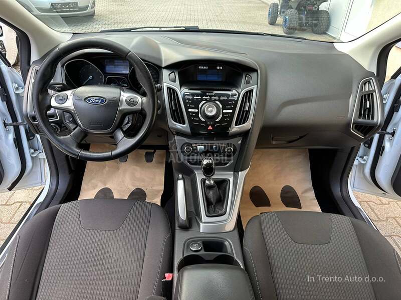 Ford Focus TITANIUM