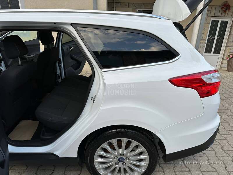 Ford Focus TITANIUM