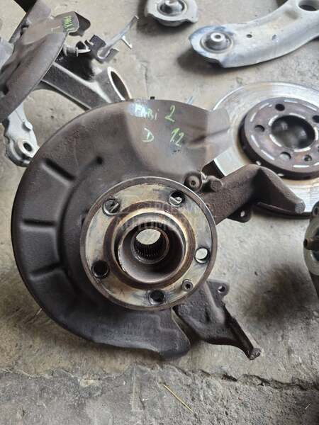Prednje glavcine 1.2 b
