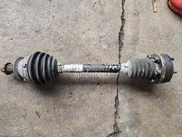 Leva poluosovina 1.2 b za Škoda Fabia od 2007. do 2010. god.