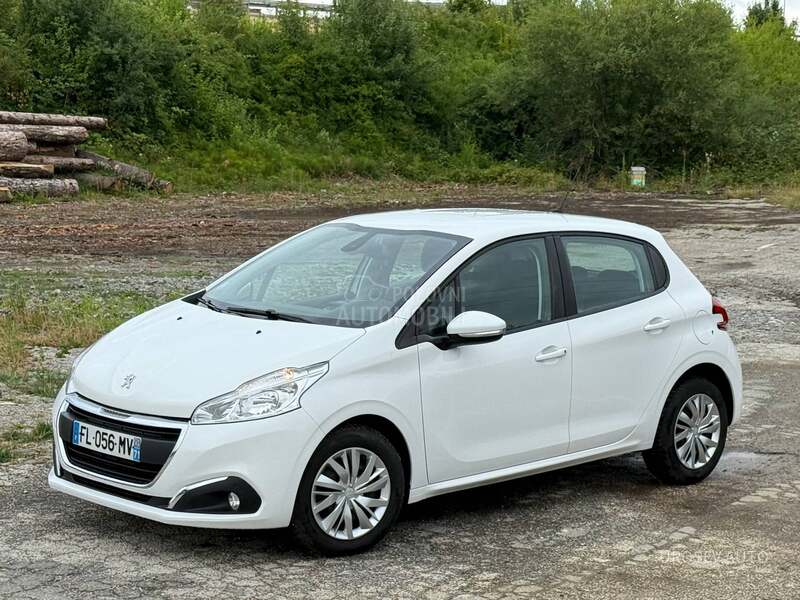 Peugeot 208 1.5 HDi 100 NAV