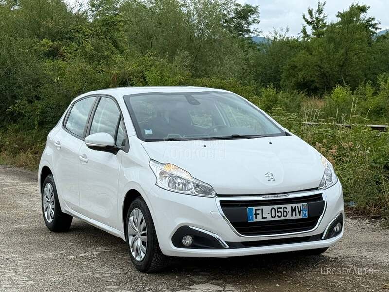 Peugeot 208 1.5 HDi 100 NAV