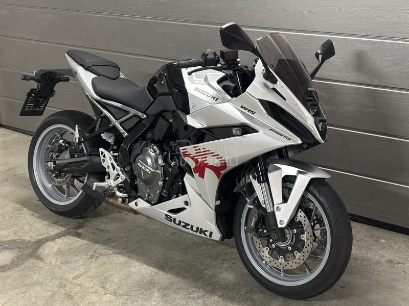 Suzuki Gsx8r gsx 8 r A2